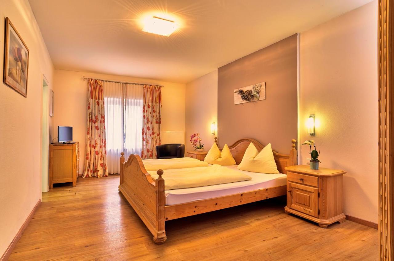 Landgasthof Moser & Restaurant Bootshaus Windorf  Ngoại thất bức ảnh