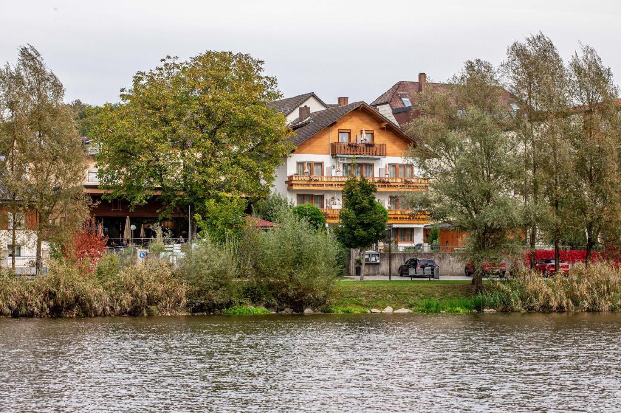 Landgasthof Moser & Restaurant Bootshaus Windorf  Ngoại thất bức ảnh